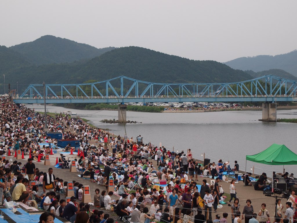 八木の花火大会 1 2 ほへと のブログ